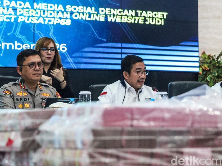 Bareskrim Bongkar Kejahatan Siber, Sita Uang Tunai Rp51,9 Miliar