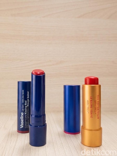 Review Tinted Lip Balm High-end vs Drugstore, Ini Perbedaannya