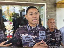 Video: Dampingi AWK di Kontes Transgender, Prajurit TNI AL Diperiksa