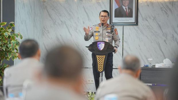Direktorat Penegakan Hukum (Ditgakkum) Korlantas Polri menegaskan komitmen untuk memperkuat penegakan norma lampau lintas nan profesional, transparan, dan berintegritas.