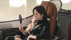 Bona WJSN Putar Balik Waktu di Drakor Dive Into You
