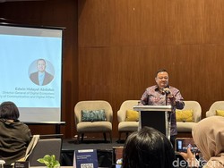 Baru 10% Perusahaan RI Siap AI, 4 Sektor Ini Jadi Prioritas Komdigi