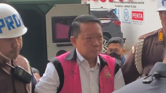 Membisu Eks Jampidsus Febrie Adriansyah saat Diperiksa Terkait TPPU