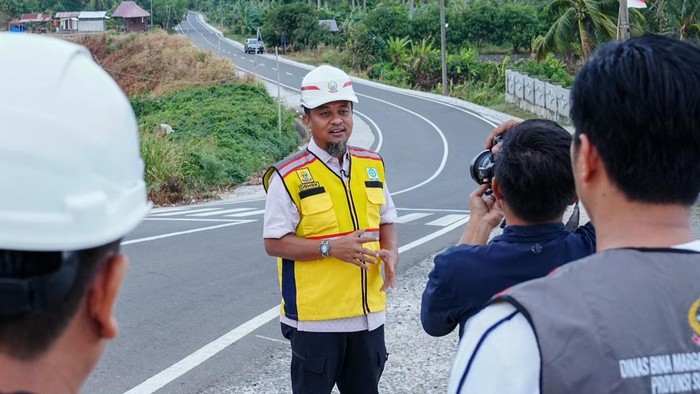 Gubernur Sulsel Andi Sudirman Sulaiman.