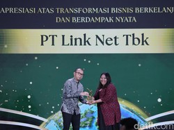 Linknet Sabet Award Transformasi Bisnis Berkelanjutan dan Berdampak Nyata