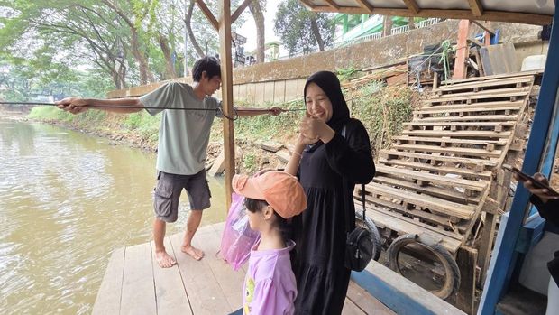 Lokasi Perahu Eretan di Kali Pesanggerahan nan bakal dibangun JPO untuk menghubungkan kelurahan ulujami dan kebayoran lama utara