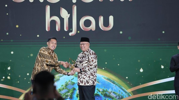 Peraih Anugerah Ekonomi Hijau Progam Ramah Lingkungan