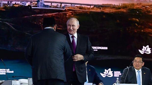 Presiden Prabowo Subianto menghadiri Eastern Economic Forum (EEF) ke-11, di Vladivostok, Rusia, Kamis (3/9/2026).