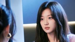 7 Fakta Sun Qian, Pemeran Flora di The Early Spring yang Viral