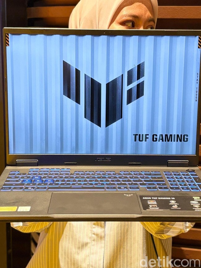 Tampilan Asus TUF Gaming 16 (FX610): Desain Sederhana, Performa Istimewa
