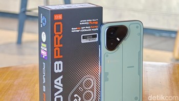 Tecno Pova 8 Pro 5G hadir di Indonesia dengan desain futuristis yang terinspirasi pesawat luar angkasa. Ponsel ini memiliki bodi tipis hanya 7,39 mm.Foto: Adi FR/detikINET