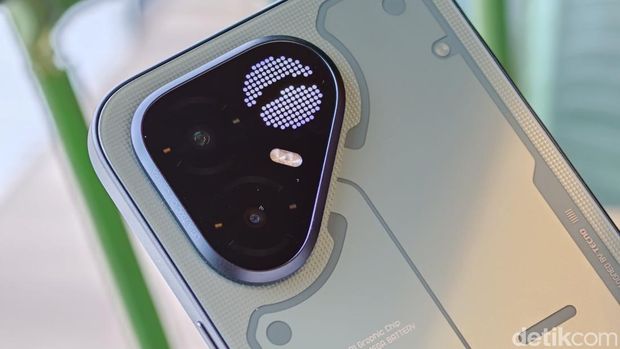 Tecno Pova 8 Pro 5G Tecno Pova 8 Pro 5G
