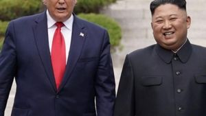  Video: Mengapa Trump Terdengar Seperti Kim Jong Un?
