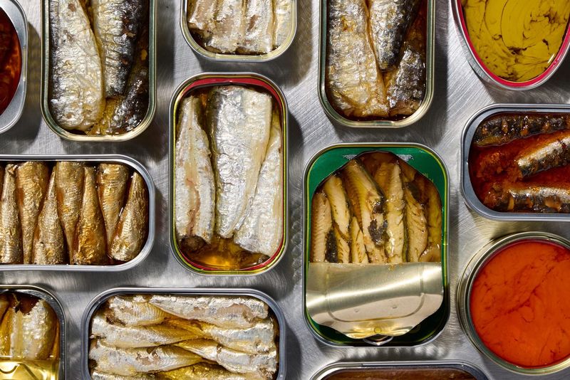 Viral Tren Makan Ikan Sarden Demi Kulit Mulus, Apakah Ampuh? Viral Tren Makan Ikan Sarden Demi Kulit Mulus, Apakah Ampuh?