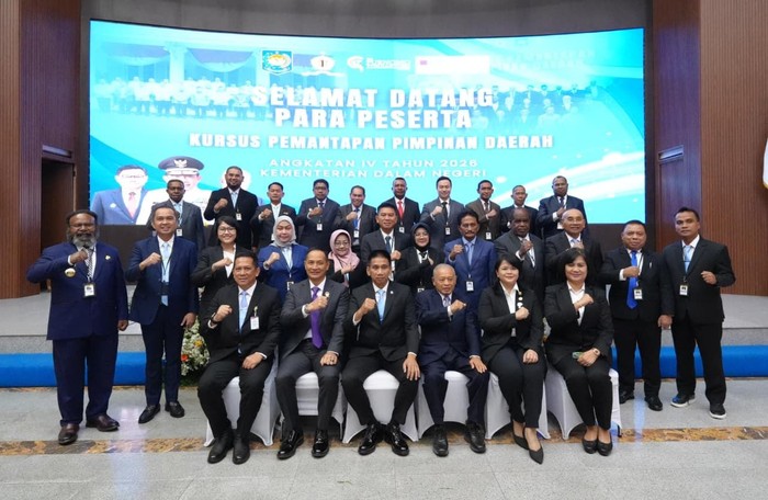 Wakil Menteri Dalam Negeri (Wamendagri) Akhmad Wiyagus membuka Kursus Pemantapan Pimpinan Daerah (KPPD) Angkatan IV Tahun 2026 di Gedung Sasana Bhakti Praja (SBP), Kantor Pusat Kementerian Dalam Negeri (Kemendagri), Jakarta, hari ini.