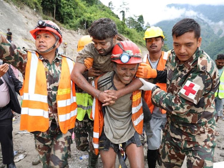 9 Hari Terjebak Dampak Banjir Nepal, 2 Orang Berhasil Selamat