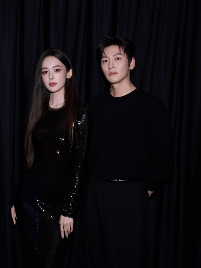 Gantengnya Kelewatan, Ji Chang Wook Tebar Pesona di Acara Tom Ford Beauty