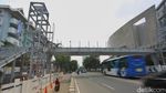 JPO Pejaten Mulai Dibangun, Dilengkapi Lift untuk Lansia dan Disabilitas