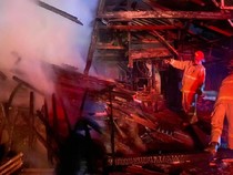 Pabrik Kayu hingga Rumah di Ciamis Ludes Terbakar dalam Semalam