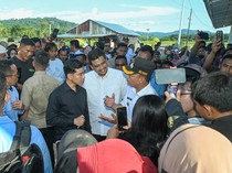 Tinjau Huntara di Tapsel, Wapres Gibran Dorong Huntap Segera Dibangun
