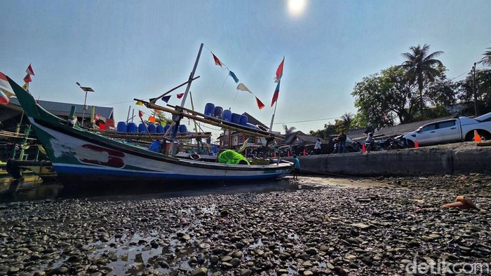 Kondisi kolam dermaga PPNP Kabupaten Sukabumi