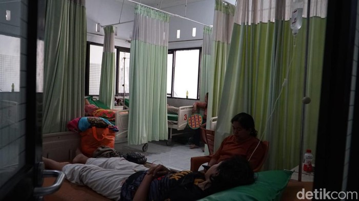 Korban keracunan MBG masih dirawat inap di Jombang