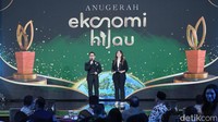 Gelaran yang diselenggarakan detikcom tersebut berlangsung di Menara Bank Mega, Jakarta, Kamis (3/9/2026). Ajang ini memberikan penghargaan kepada berbagai pihak yang dinilai memiliki komitmen terhadap penerapan prinsip environmental, social, and governance atau ESG.