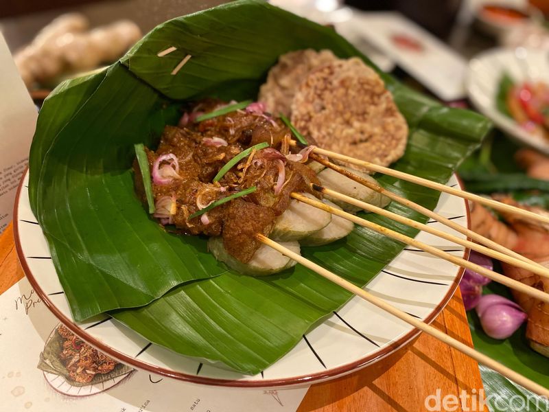 Noesaka - Spesial! Restoran Indonesia Baru Ini Gandeng Martin Praja Racik Menu Rumahan Menu-menu Noesaka kolaborasi dengan Chef Martin Praja