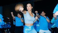 Rahasia Body Goals Jennifer Bachdim di Usia 39, Ini 3 Olahraga Favoritnya