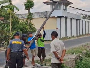 Jaringan Kabel Fiber Optik Ilegal di Tulungagung Digulung