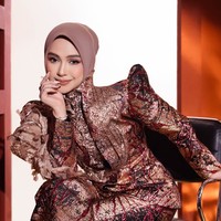 Gaya Dramatis Ria Ricis di Pemotretan Terbaru, Cantik Manglingi