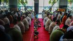 Saat Khutbah Salat Jumat Disampaikan Lewat Bahasa Isyarat Saat Khutbah Salat Jumat Disampaikan Lewat Bahasa Isyarat
