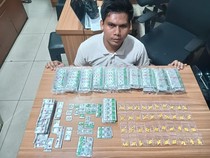 Polisi Ungkap Peredaran Obat Keras Lewat Toko Berjalan di Kota Bekasi