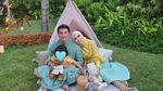 Slay! Syahrini Bagikan Foto Masak Pasta hingga Makan Bareng Suami Tercinta