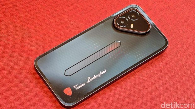 Tecno Pova 8 Pro Tonino Lamborghini Limited Edition Tecno Pova 8 Pro Tonino Lamborghini Limited Edition