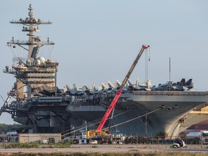 Kapal Induk USS Abraham Lincoln Bertolak dari Thailand Usai Singgah