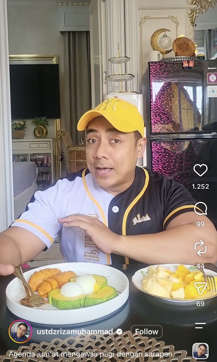 Ustaz Riza Hobi Makan Sehat, Sarapan Waffle Ubi Cilembu hingga Alpukat