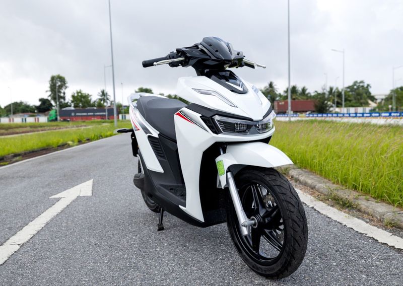 VinFast Viper Cocok Jadi Motor Listrik Urban yang Stylish & Gesit VinFast Viper Cocok Jadi Motor Listrik Urban yang Stylish & Gesit