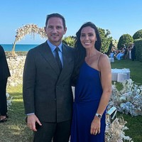 Christine Lampard dinikahi manajer Coventry City, Frank Lampard, pada 2015. Wanita yang dikaruniai dua orang anak itu luas sebagai presenter televisi untuk acara The One Show dan Loose Women. Foto: Instagram
