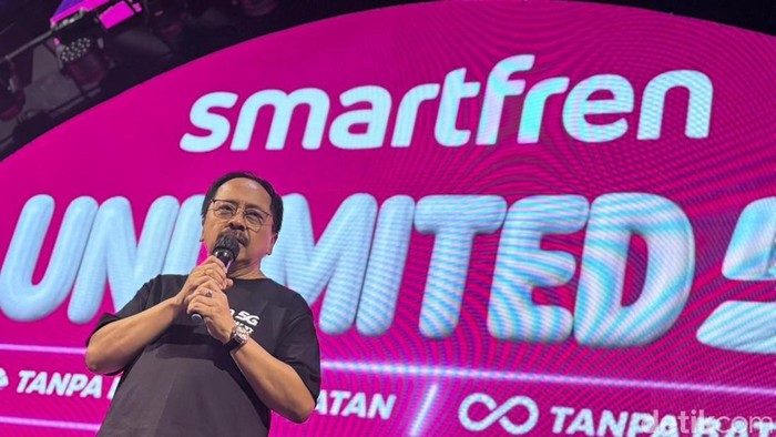 Direktur dan Chief Regulatory Officer XLSmart, Merza Fachys