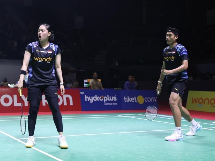 Bagas Maulana/Indah Cahya Sari Jamil ganda campuran Indonesia mengakhiri langkahnya di Polytron Pontianak Indonesia Masters 2026. (dok PBSI)
