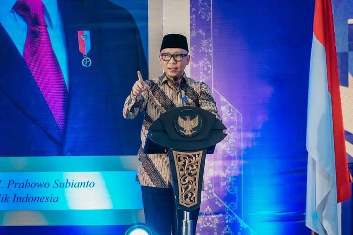 Gubernur Lampung Rahmat Mirzani Djausal
