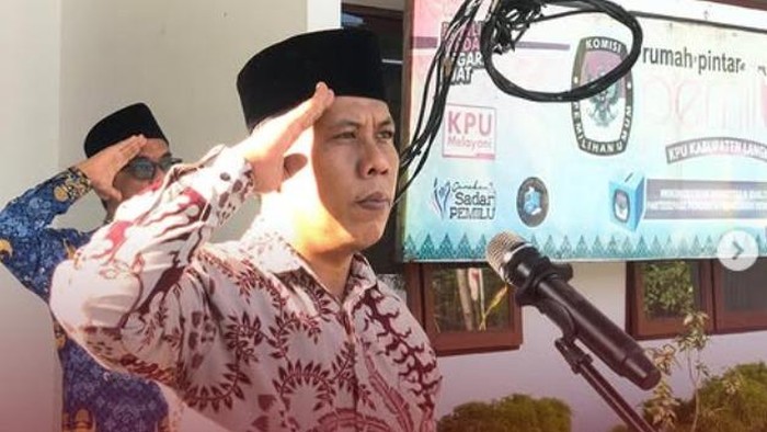 Ketua KPU Langkat Husni Mustofa (Foto: Instagram KPU Langkat)