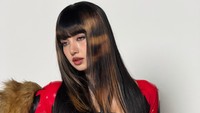 Beda Gaya Lisa dan Jisoo BLACKPINK di MV Terbaru, Rilis Single Bareng