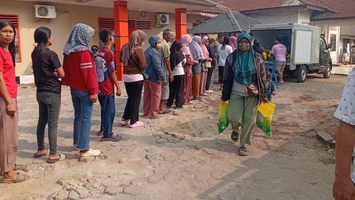 Operasi pasar beras di Palembang
