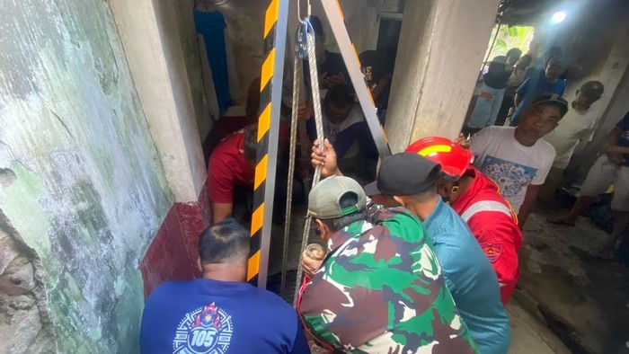 Pemuda nyemplung sumur di Banyuwangi