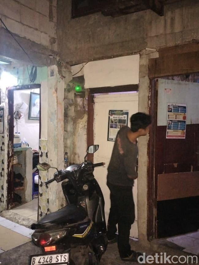 Tak Tersentuh Matahari, Ini Rumah Ujung Gang Bukit Duri yang Bakal Direnovasi