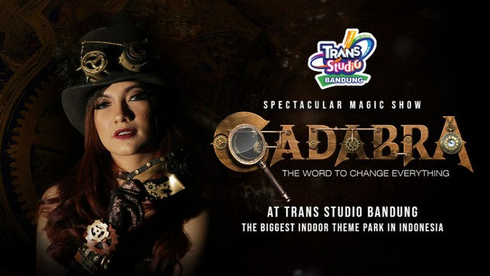 Pertunjukan sulap Trans Studio Bandung