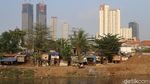 Potret Pemukiman Semi Permanen di Tengah Gemerlap Jakarta