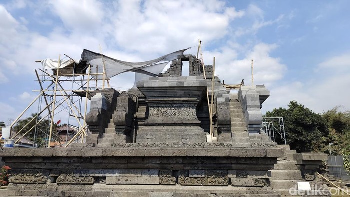 Proses pemugaran Candi Jago masih berlangsung